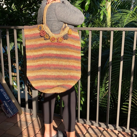 Large rattan multicolored purse - Picture 5 of 5